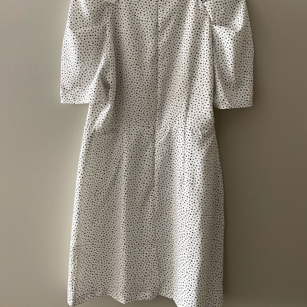 Banana Republic White Puff Sleeve Dress - Picture 3 of 4